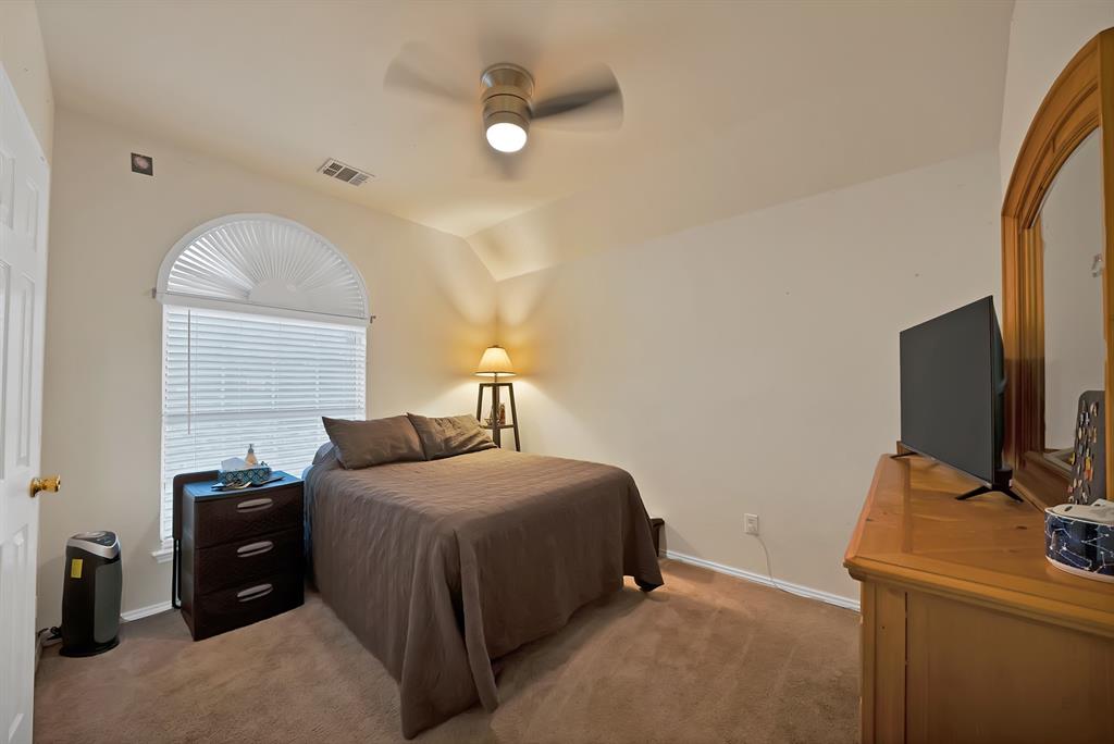 2127 Rustic Ridge Drive Keller, TX 76248 - Photo 19 of 38