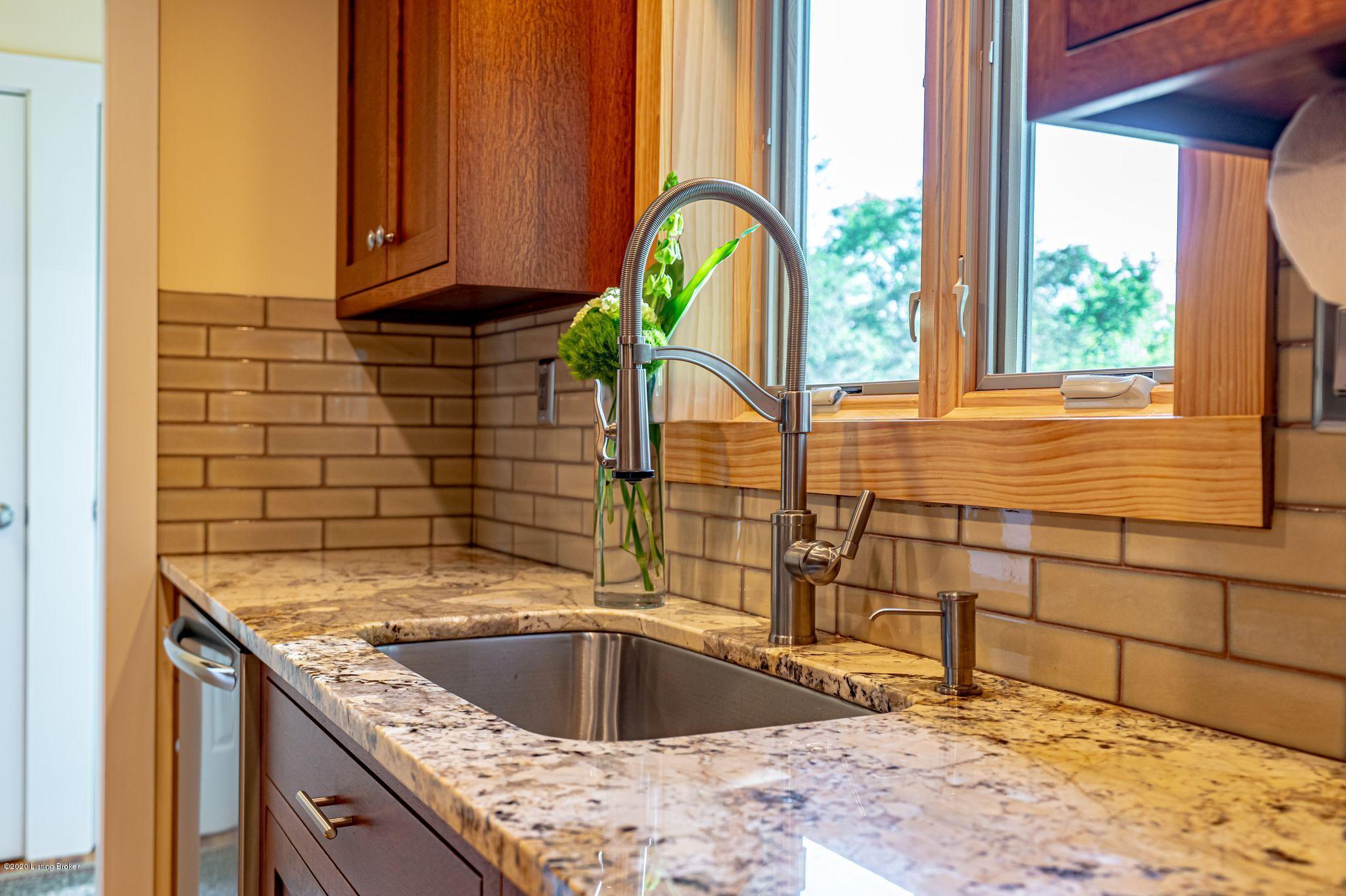 3186 Webb Road Simpsonville, KY 40067 - Photo 14 of 57 Kitchen Sink