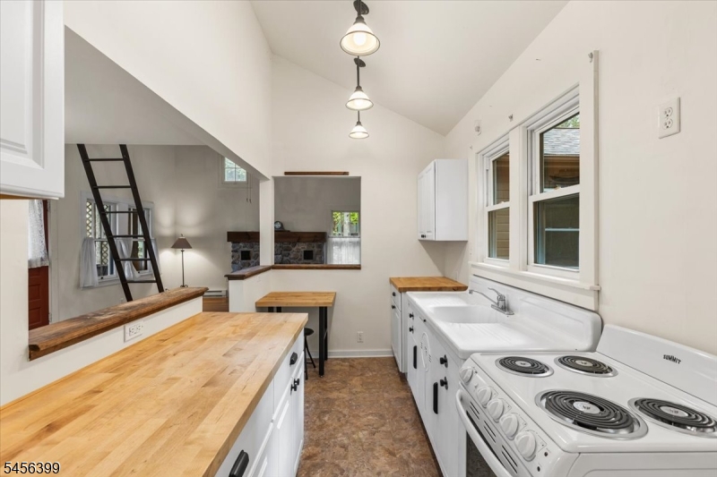 105 South Shore Road Andover, NJ 07821 - Photo 18 of 41 Gallery Image 18