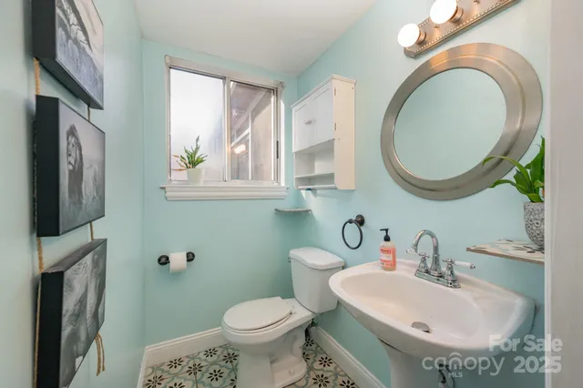 $450,000 | 7015 Lavern Street, Charlotte, NC 28215