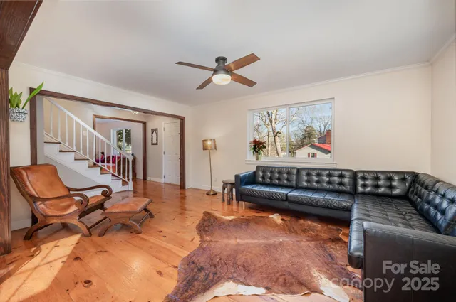 $450,000 | 7015 Lavern Street, Charlotte, NC 28215