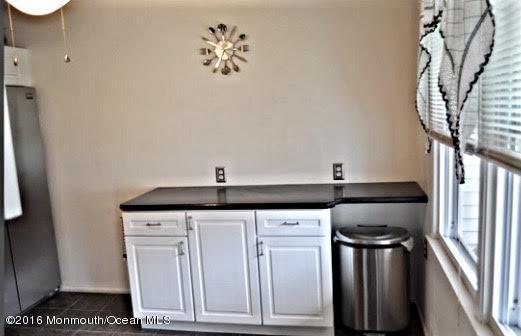 45 Keene Street, Unit 72 Whiting, NJ 08759 - Photo 19 of 57 kitchen4