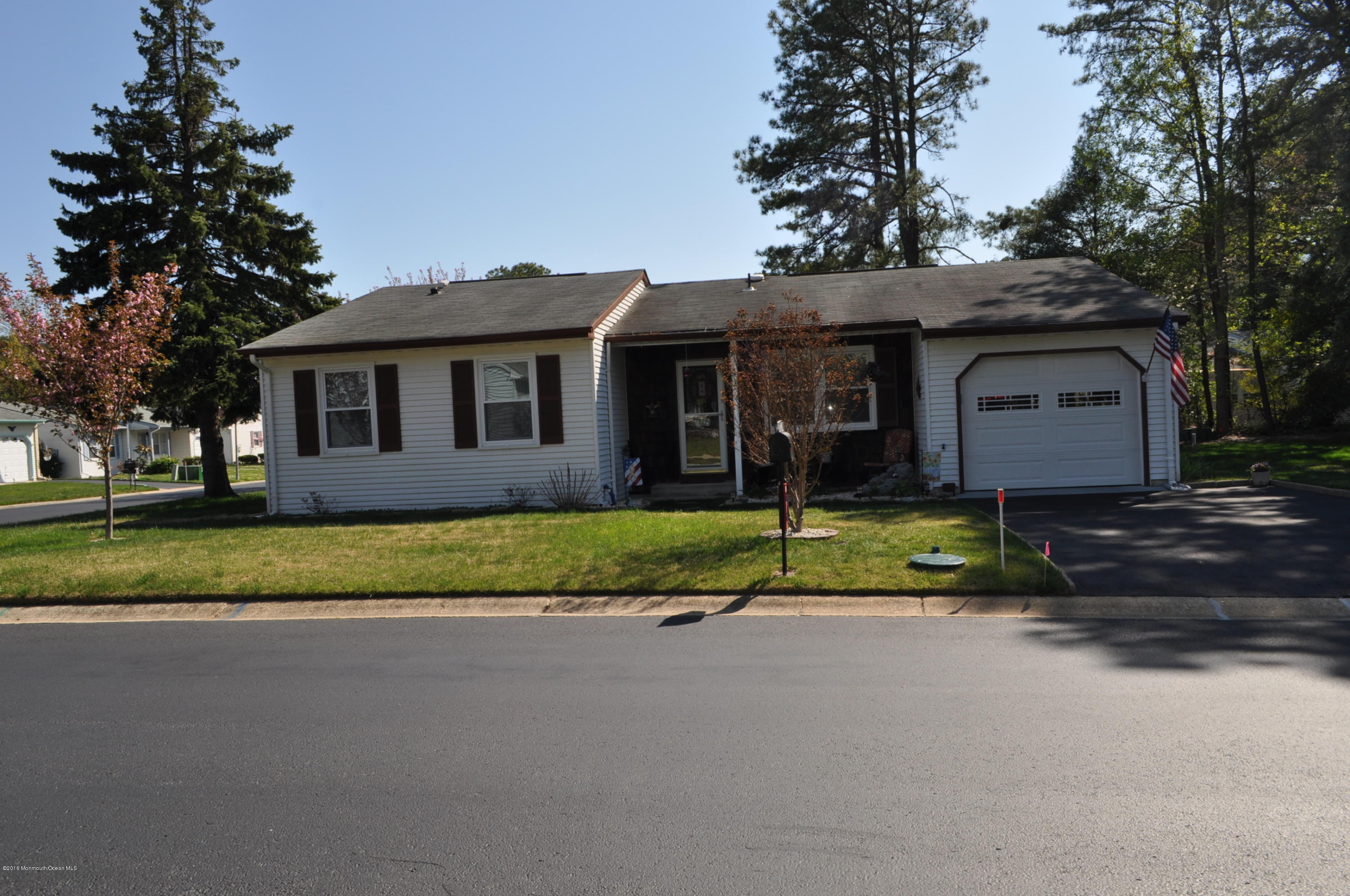 45 Keene Street, Unit 72 Whiting, NJ 08759 - Photo 3 of 57 DSC_0049