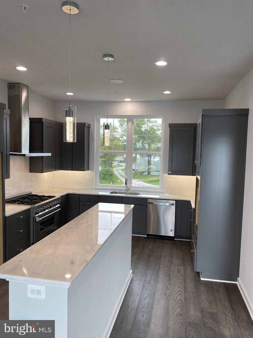 8082 Ventnor Road Pasadena, MD 21122 - Photo 18 of 74