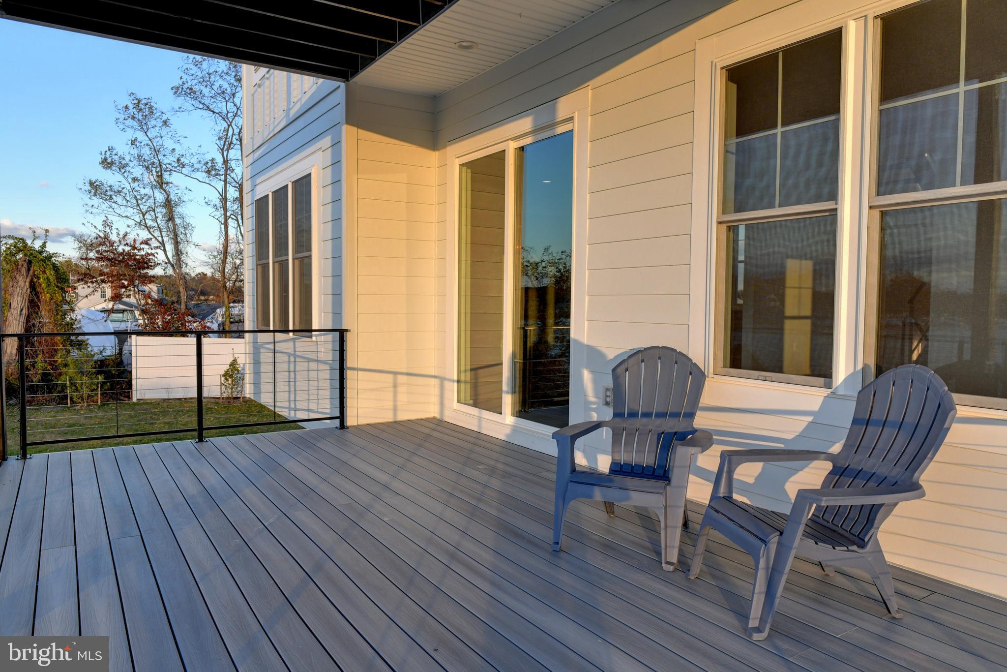 8082 Ventnor Road Pasadena, MD 21122 - Photo 32 of 74 First Floor Deck