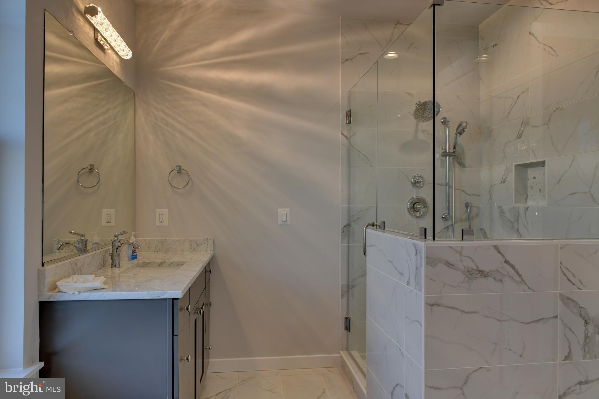 8082 Ventnor Road Pasadena, MD 21122 - Photo 43 of 74 Master Bathroom