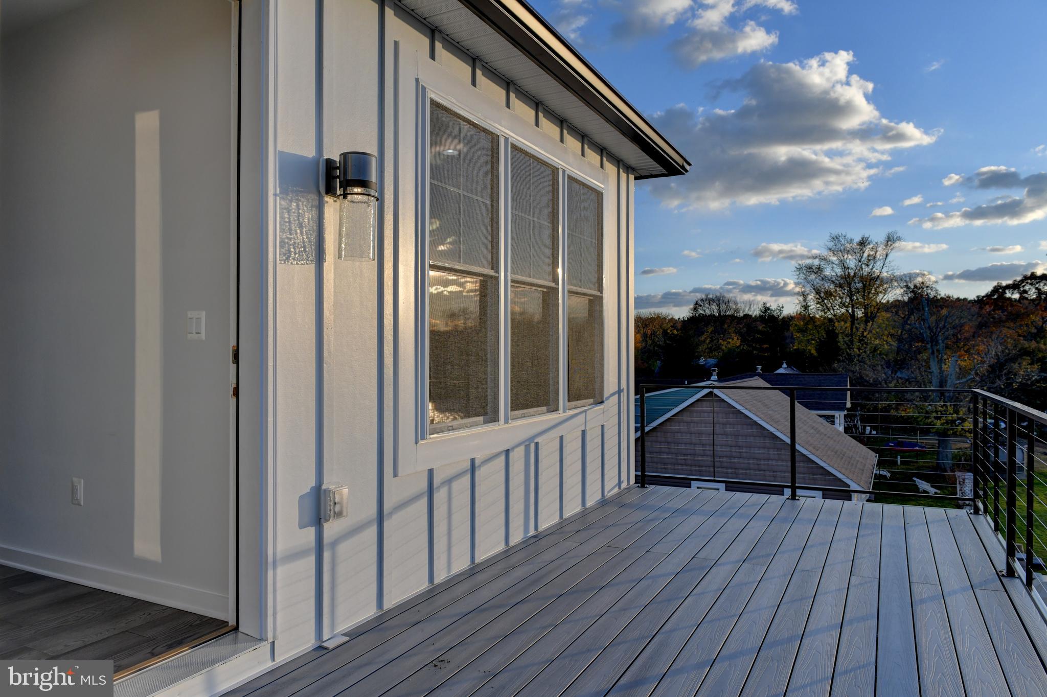 8082 Ventnor Road Pasadena, MD 21122 - Photo 55 of 74 2nd Floor Deck