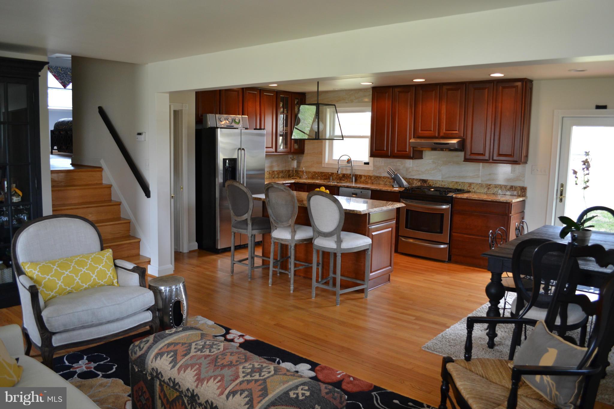 9211 Hines Road Baltimore, MD 21234 - Photo 6 of 17 Interior (General)