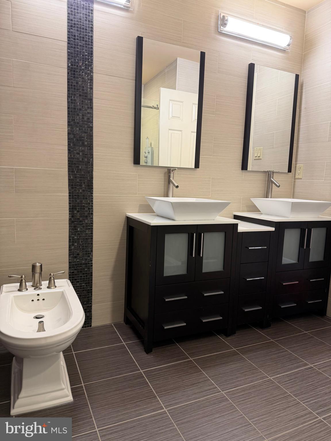 3 Kaylin Corner Chalfont, PA 18914 - Photo 15 of 27 a bathroom with a sink and a mirror