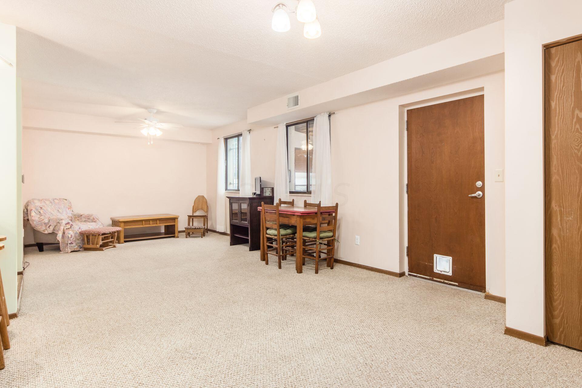 4141 Karl Road, Unit 107 Columbus, OH 43224 - Photo 14 of 26 014_29e978af6_M 4141 Karl026a
