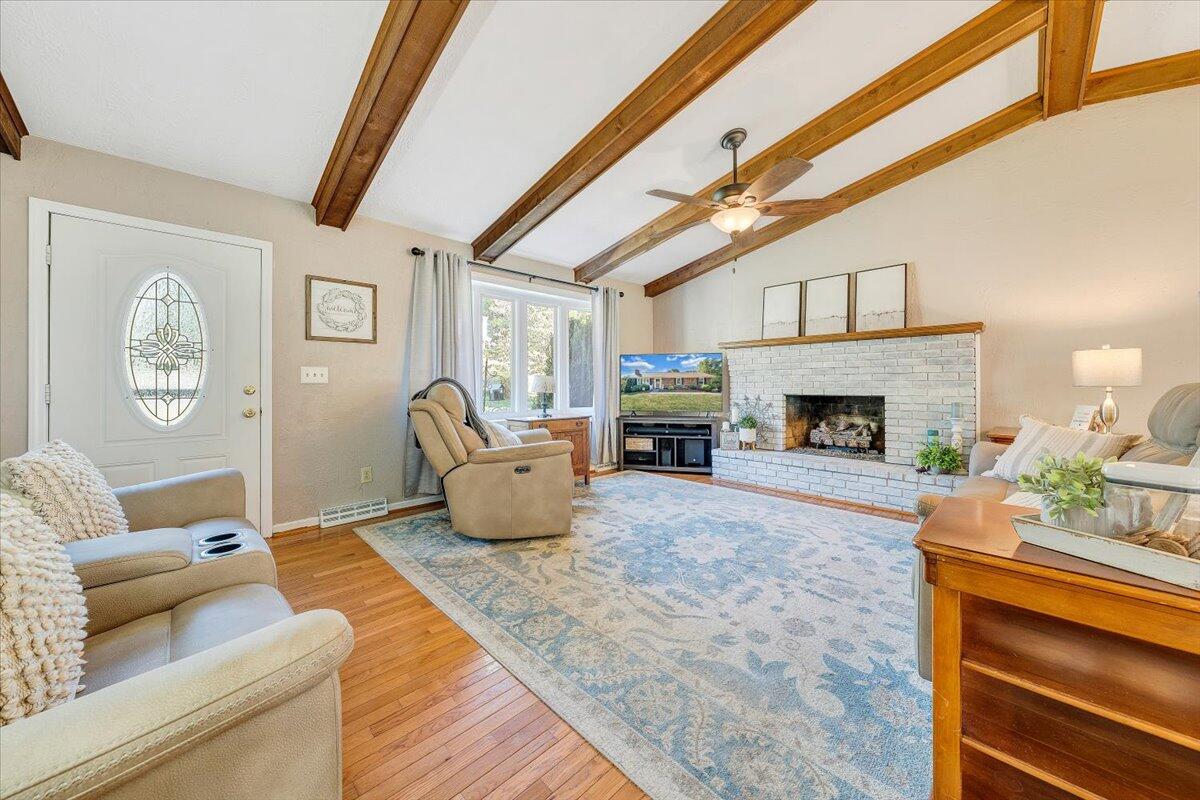 217 Ridgeview Road Blue Ridge, VA 24064 - Photo 3 of 39 03-MIB01920