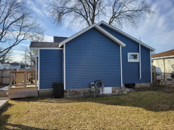 $190,000 | 252 Hughes Street, Manistee, MI 49660