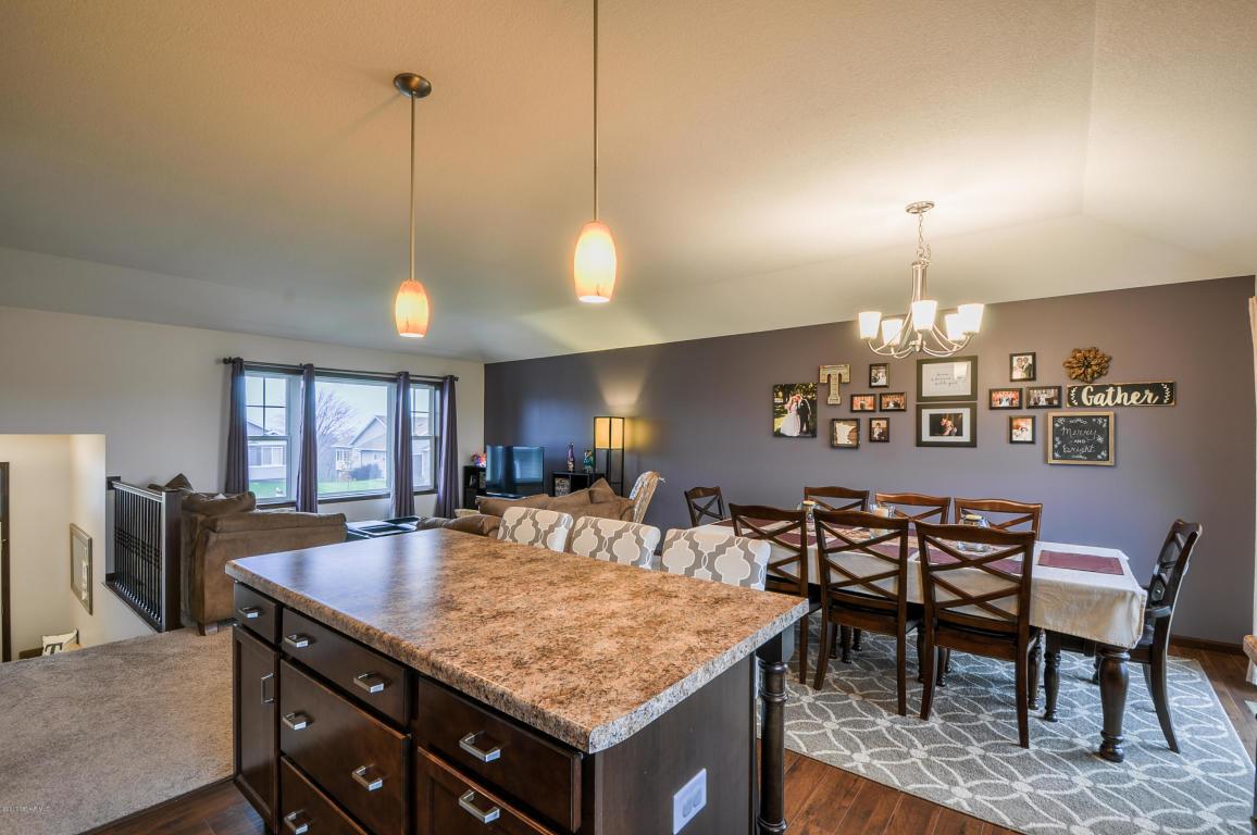 2626 Stacy Street Southeast Rochester, MN 55904 - Photo 10 of 19 Gallery Image 10