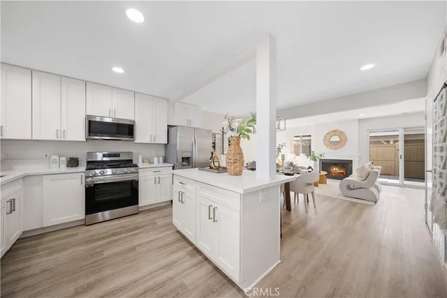 $3,950 | 49 Thicket, Irvine, CA 92614