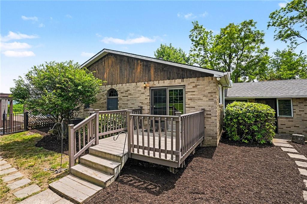 7717 Franklin Road Cranberry Township, PA 16066 - Photo 21 of 35