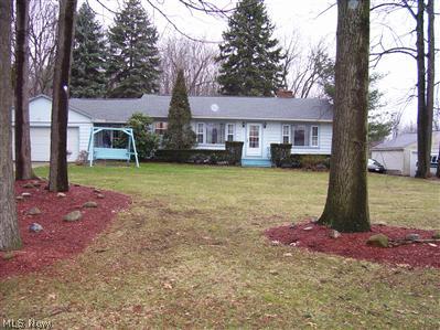 1906 Far View Road Akron, OH 44312 - Photo 1 of 1