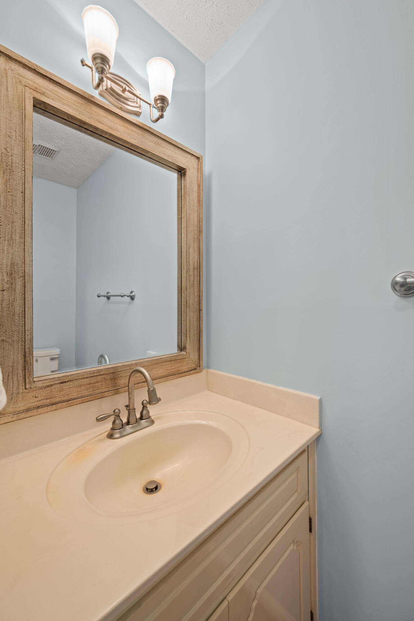 2409 Silver Bluff Road Aiken, SC 29803 - Photo 44 of 70 Guest Half Bath