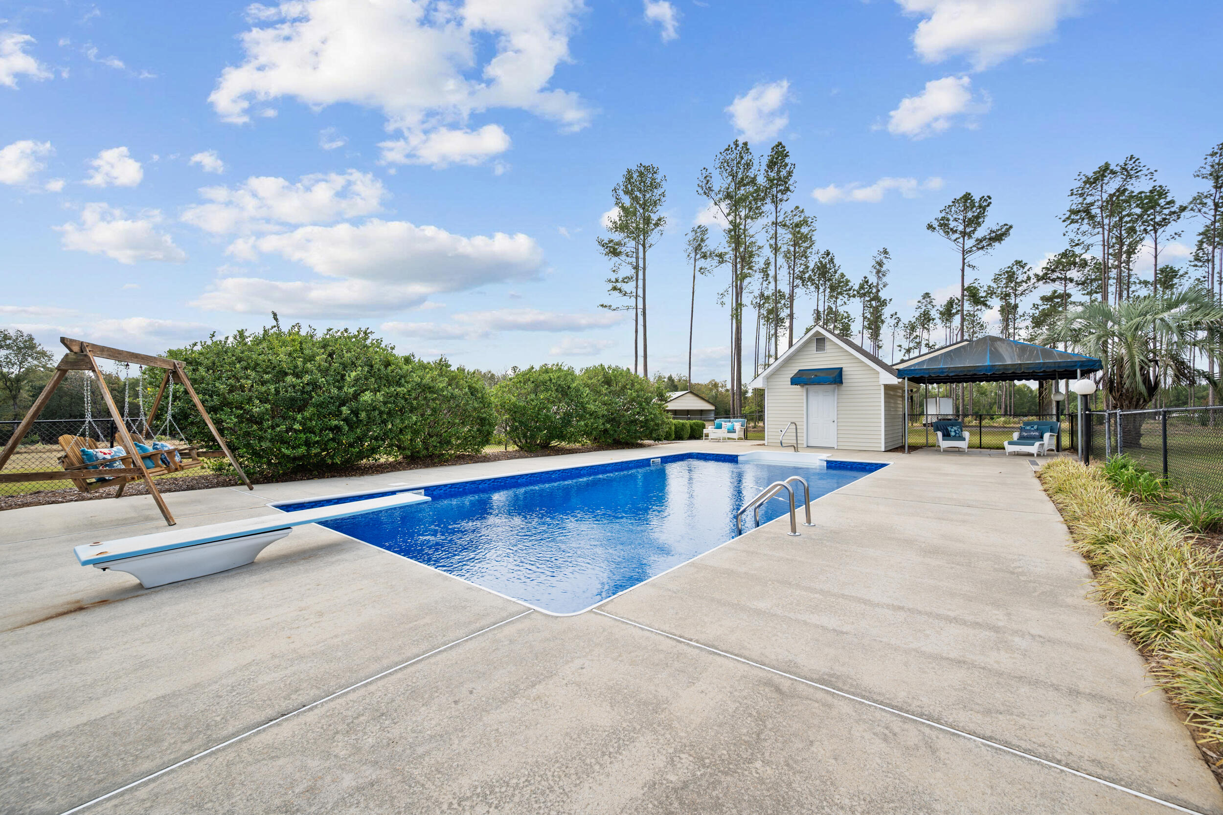 2409 Silver Bluff Road Aiken, SC 29803 - Photo 49 of 70 .