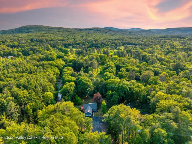 $1,200,000 | 2565 Highway 212, Woodstock, NY 12498