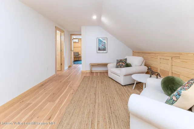 $1,200,000 | 2565 Highway 212, Woodstock, NY 12498