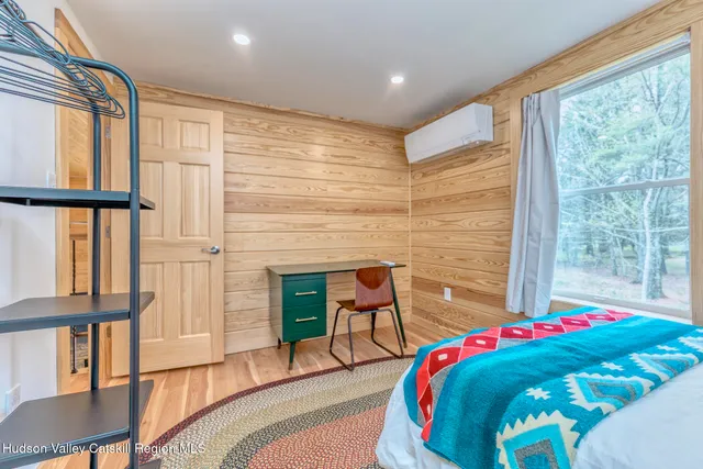 $1,200,000 | 2565 Highway 212, Woodstock, NY 12498