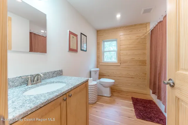 $1,200,000 | 2565 Highway 212, Woodstock, NY 12498