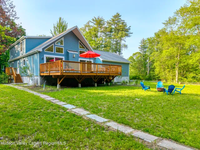 $1,200,000 | 2565 Highway 212, Woodstock, NY 12498