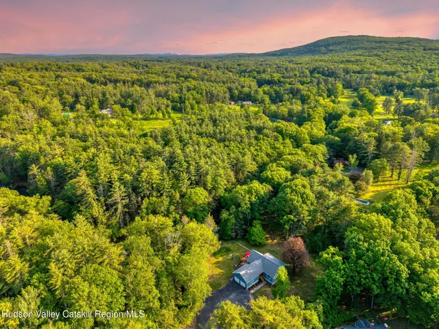 $1,200,000 | 2565 Highway 212, Woodstock, NY 12498