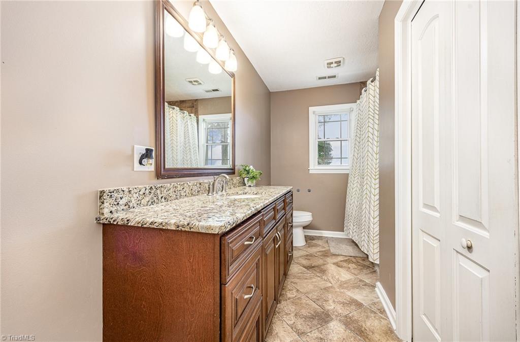 306 Pratt Road Dobson, NC 27017 - Photo 13 of 27