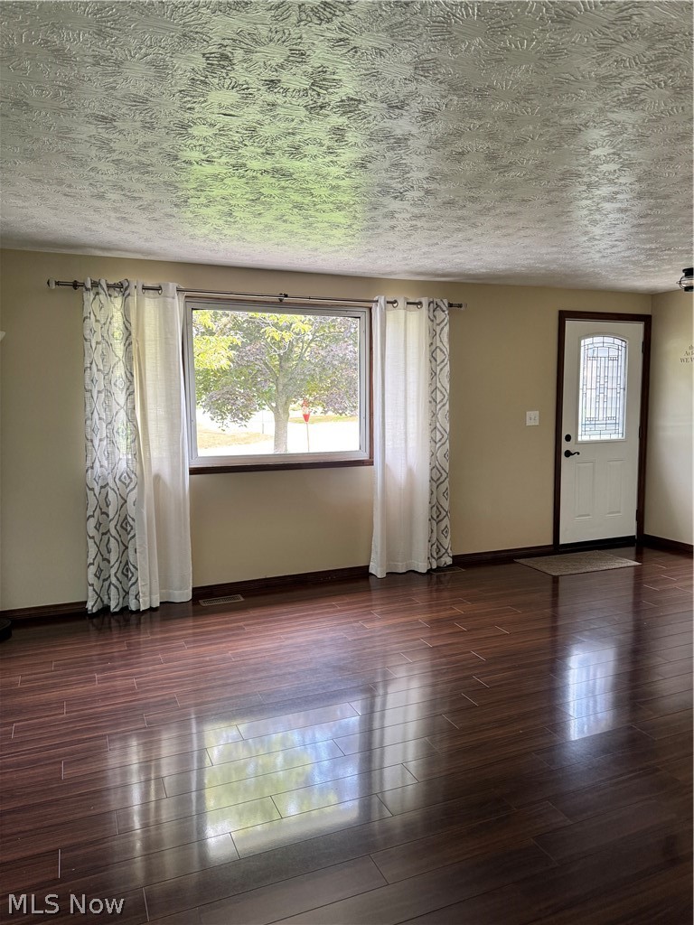 7763 Raglan Drive Northeast Warren, OH 44484 - Photo 9 of 18 Gallery Image 9