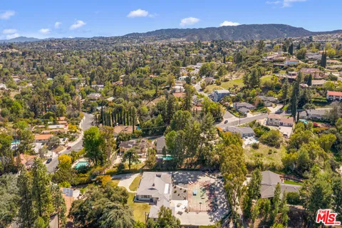 $2,395,000 | 19630 Rosita Street, Tarzana, CA 91356