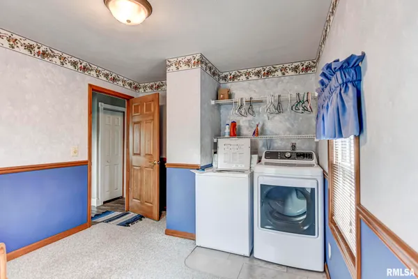 $175,000 | 230 Elm Street, Kincaid, IL 62540
