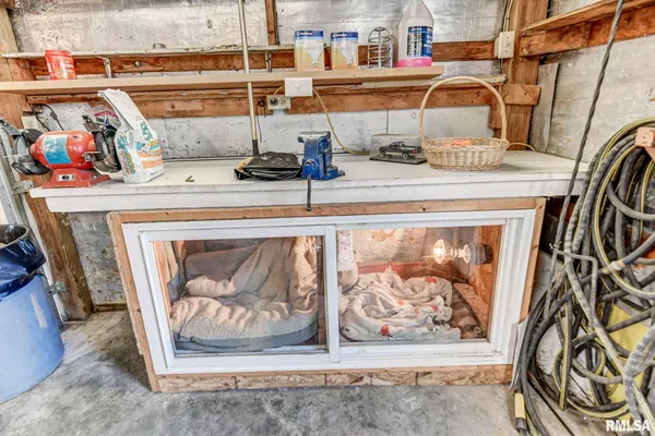 $175,000 | 230 Elm Street, Kincaid, IL 62540