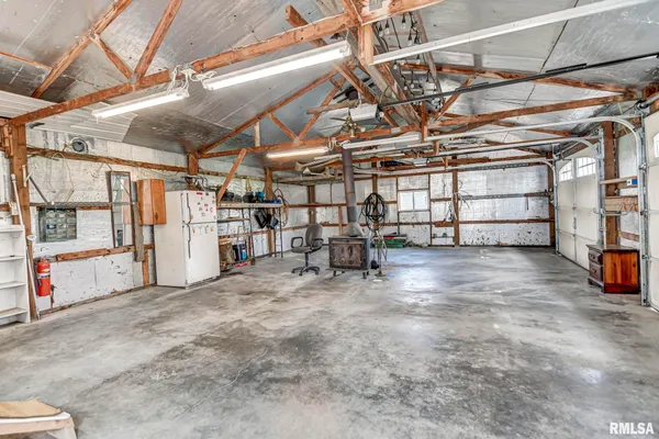 $175,000 | 230 Elm Street, Kincaid, IL 62540