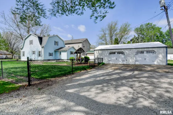 $175,000 | 230 Elm Street, Kincaid, IL 62540