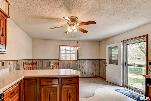 $175,000 | 230 Elm Street, Kincaid, IL 62540