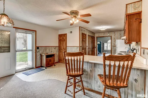 $175,000 | 230 Elm Street, Kincaid, IL 62540