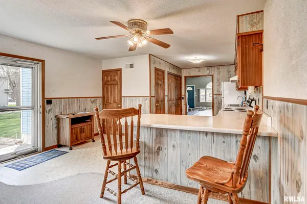 $175,000 | 230 Elm Street, Kincaid, IL 62540