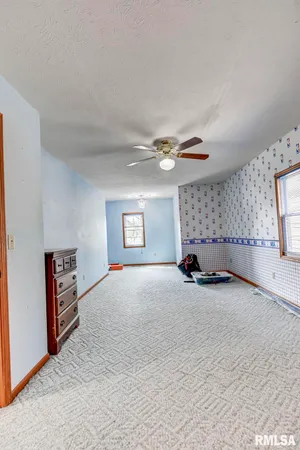 $175,000 | 230 Elm Street, Kincaid, IL 62540
