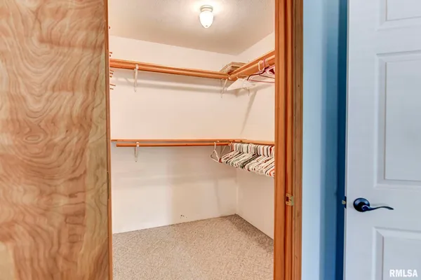 $175,000 | 230 Elm Street, Kincaid, IL 62540
