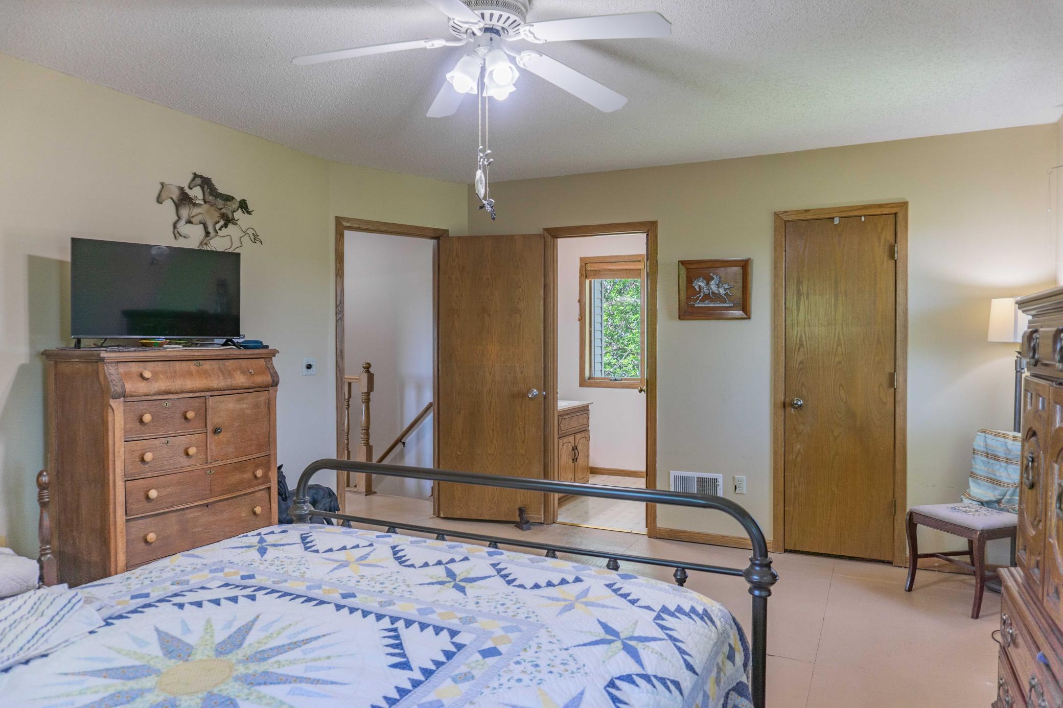 24166 Langford Avenue Jordan, MN 55352 - Photo 40 of 104