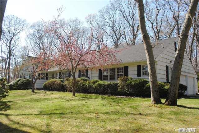 3 Highwood Road Setauket, NY 11733 - Photo 1 of 1 Gallery Image 1