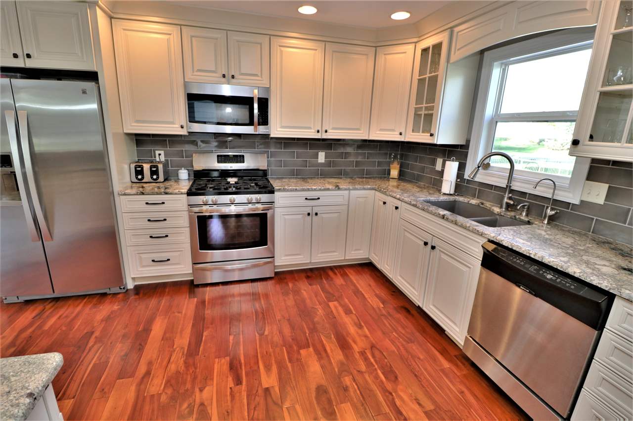 2735 Ware Road Rockford, IL 61114 - Photo 8 of 25 Gallery Image 8