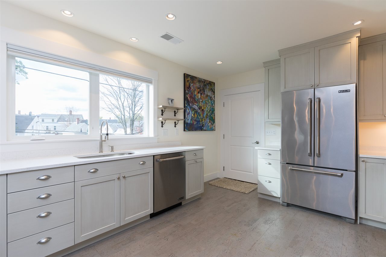 129 Front Street, Unit 202 Exeter, NH 03833 - Photo 8 of 38