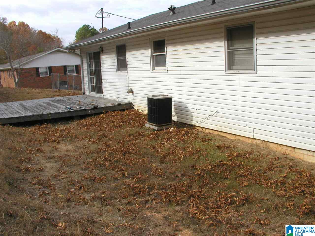 100 Oak Road Anniston, AL 36206 - Photo 4 of 17