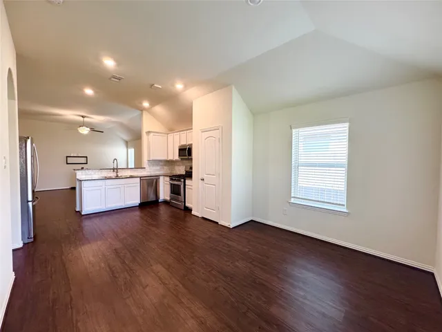 $2,100 | 9026 Beacon Mill Drive, Cypress, TX 77433