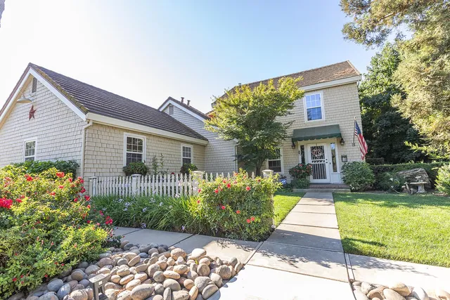 $1,100,000 | 28548 Orange Avenue, Escalon, CA 95320