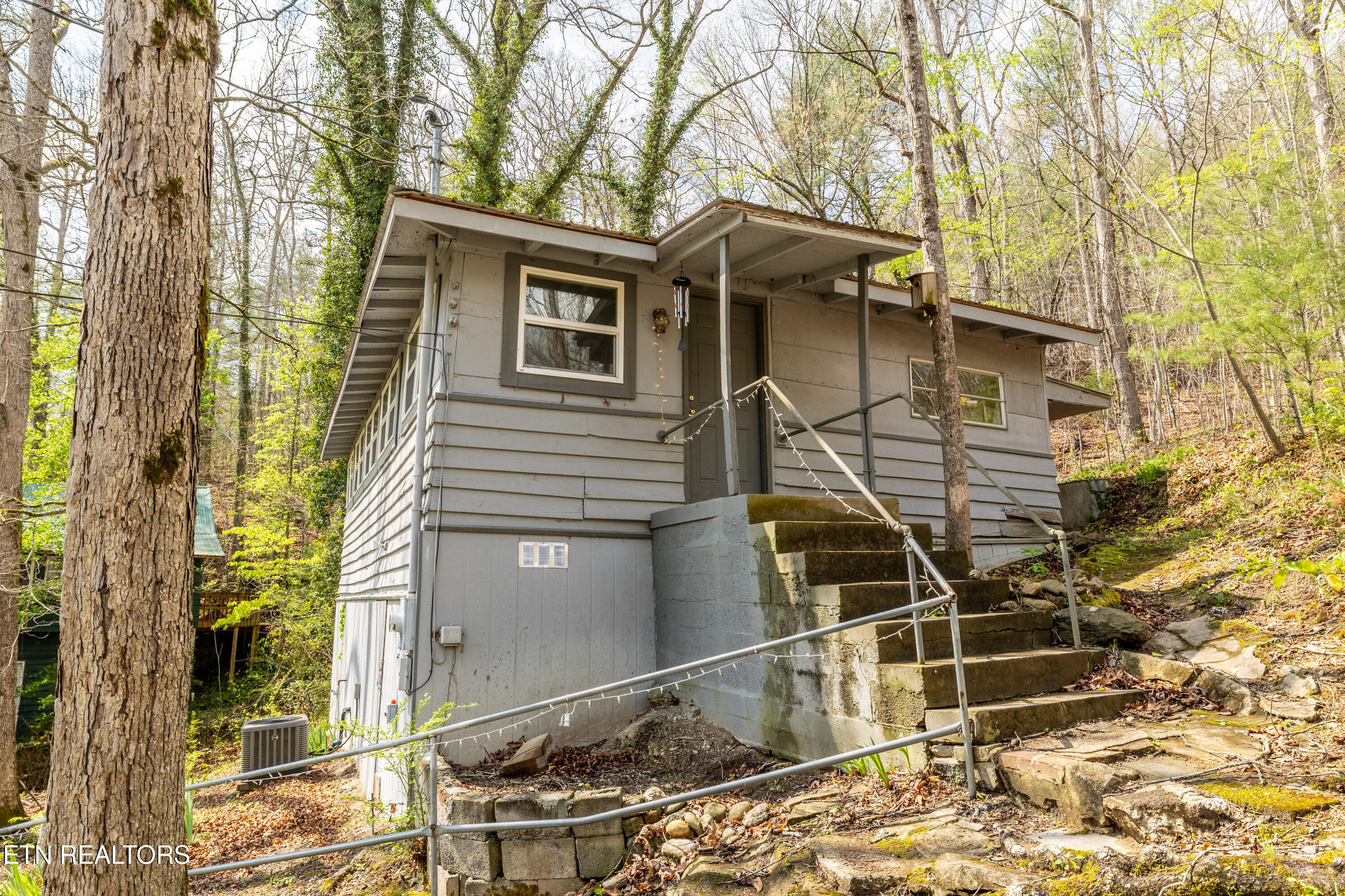 236-240 Long Branch Road Townsend, TN 37882 - Photo 29 of 47 240LongBranchRd-6