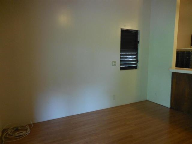 4435 Lower Honoapiilani Road, Unit 225 Lahaina, HI 96761 - Photo 13 of 35 an empty room with windows