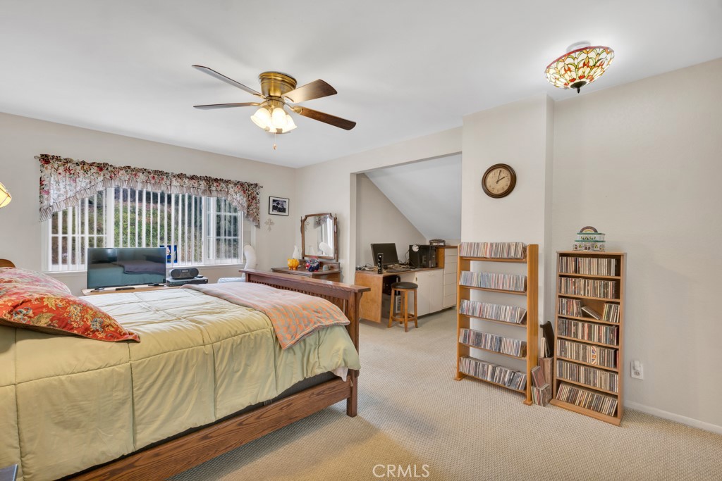 2018 Covington Avenue Simi Valley, CA 93065 - Photo 24 of 50